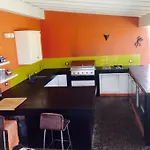 Elloise Apartment