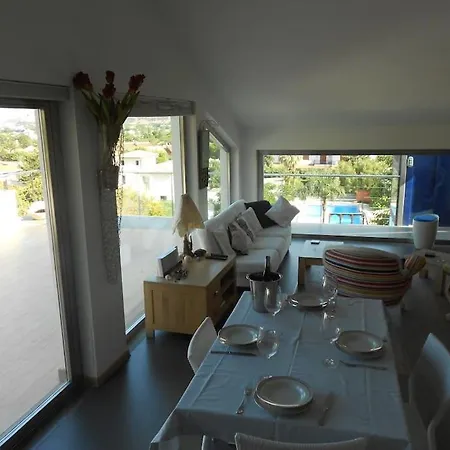 Elloise Apartment *