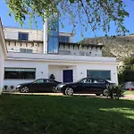 Apartman Elloise *